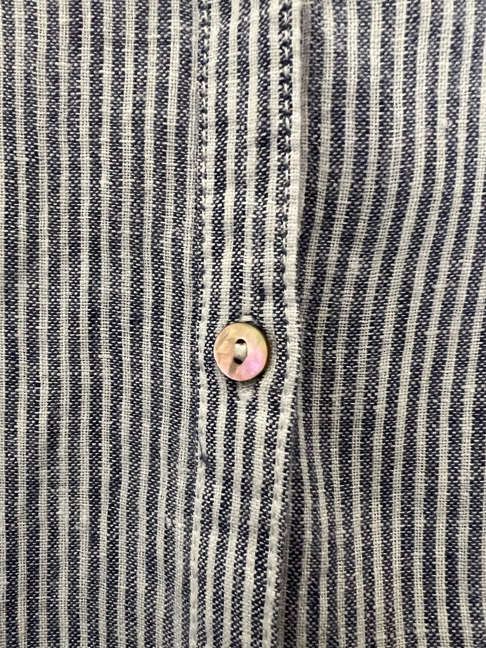 Tahari 100% Linen Classic Navy & White Vertical Stripe Button-Down Shirt Coastal - Picture 9 of 12